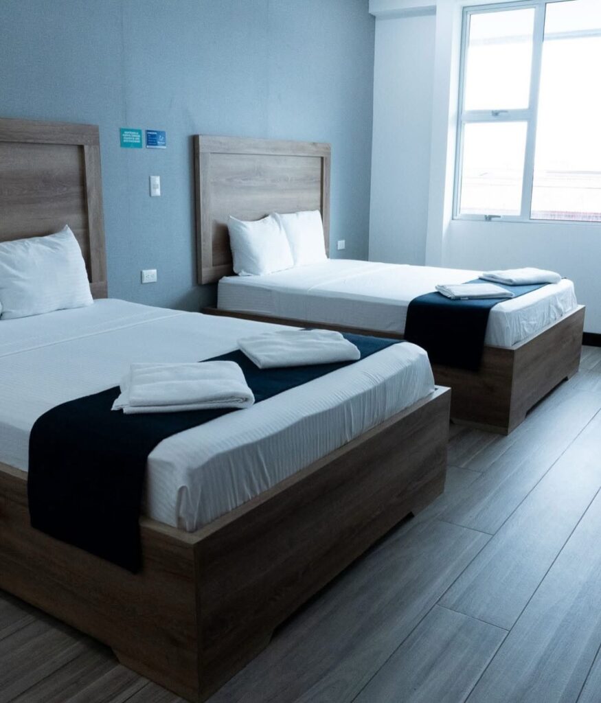 Hotel Cayuga